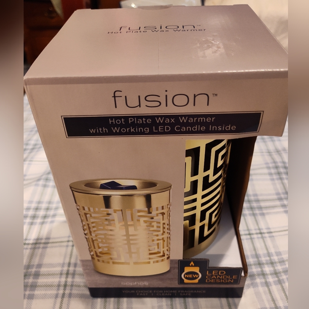 NWT! FUSION Wax Warmer (Electric)